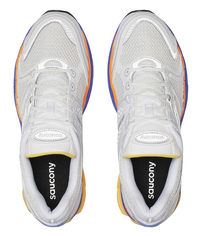 Shoes Progrid Triumph 4